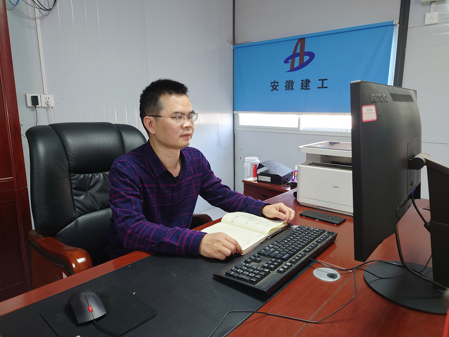 基層職工熱議黨的二十大系列報道（五） ：攻堅克難、奮勇前行，向公司交出一份份高質(zhì)量答卷！